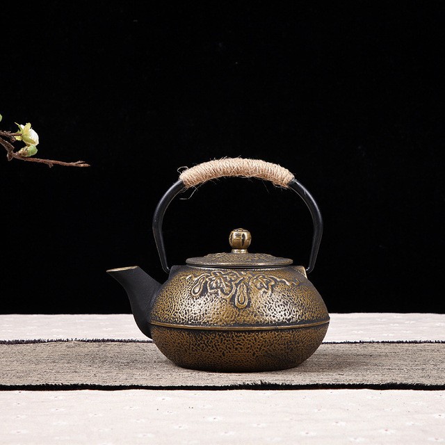 Exquisite Durable Cast Iron Teapot